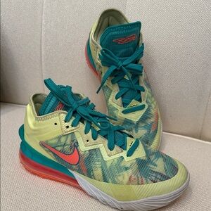 Nike Lebron 18 men's size 7